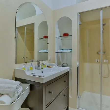 Maison Bianchi - 91 Promenade Des *